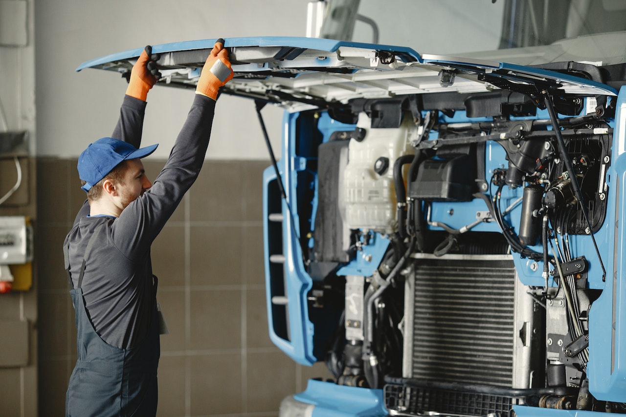 truck repair , ontario , canada